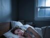 Wakker tussen 2 en 5 uur ‘s nachts? Dit zijn de oorzaken en wat je eraan kunt doen