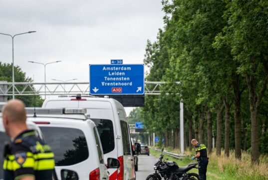 Rouw in de muziekwereld: nederlandse dj (52) overlijdt bij verkeersongeluk