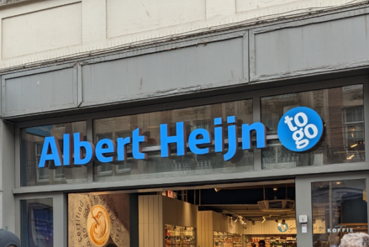 Spoedwaarschuwing van Albert Heijn: haal dit product meteen uit je koelkast door bacterierisico